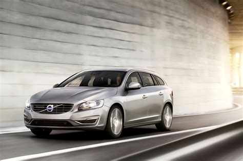 2015 Volvo V60 photo