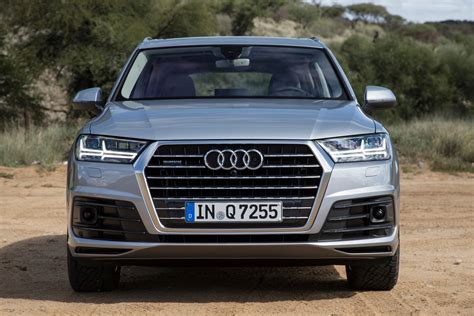 2016 Audi Q7 photo