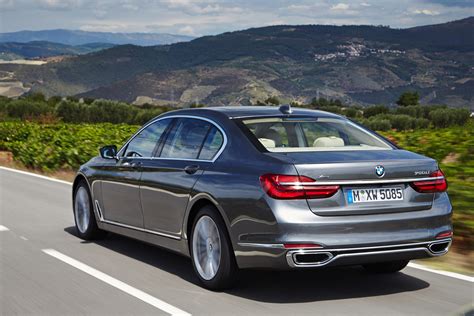 2016 Bmw 750li photo