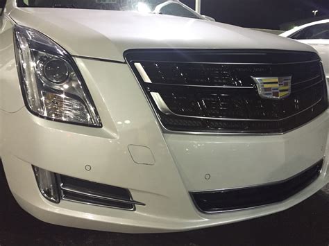 2016 Cadillac Xts photo