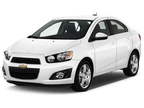 2016 Chevrolet Sonic photo