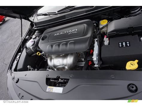 2016 Chrysler 200 engine