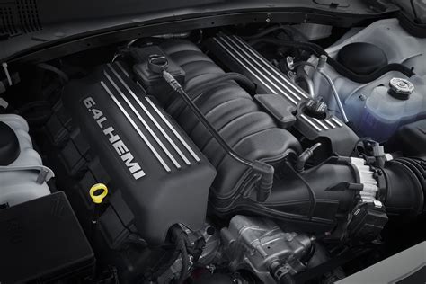 2016 Chrysler 300c engine