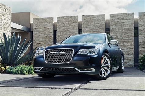 2016 Chrysler 300c photo