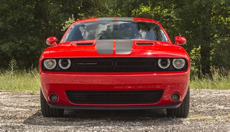 2016 Dodge Challenger photo