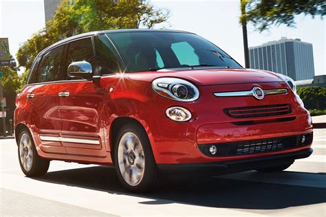 2016 Fiat 500l photo