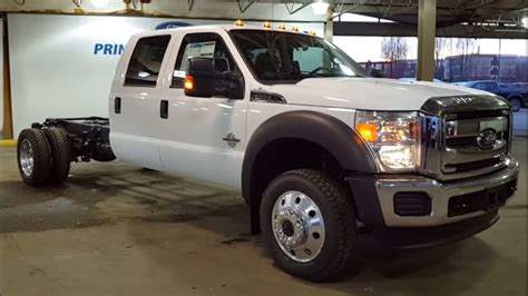 2016 Ford F-550 engine