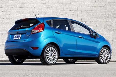 2016 Ford Fiesta photo