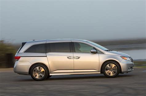 2016 Honda Odyssey photo