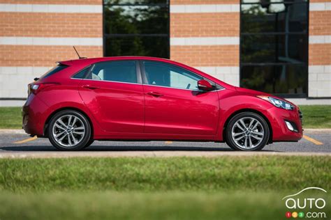 2016 Hyundai Elantra gt photo