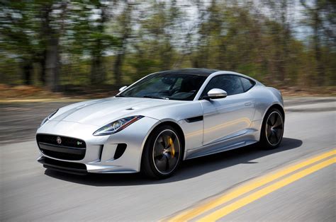 2016 Jaguar F-type photo