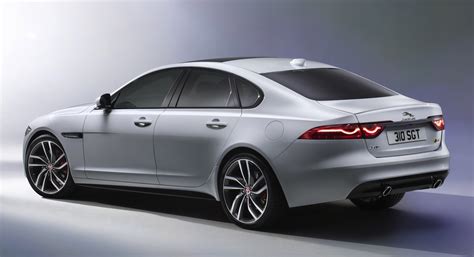 2016 Jaguar Xf photo