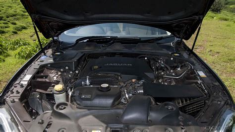 2016 Jaguar Xj engine