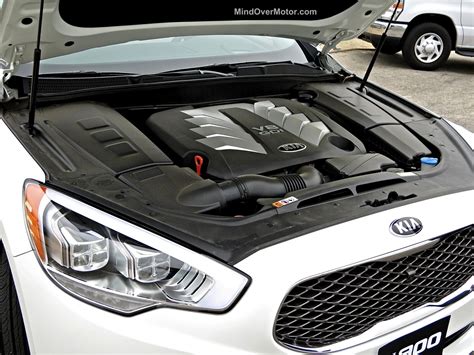 2016 Kia K900 engine