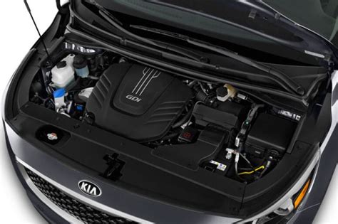 2016 Kia Sedona engine