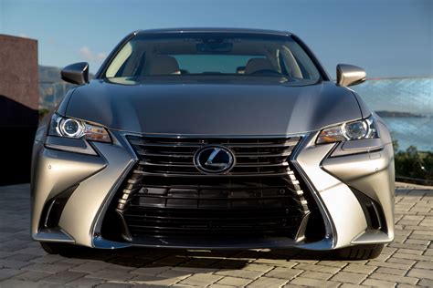 2016 Lexus Gs 200t photo