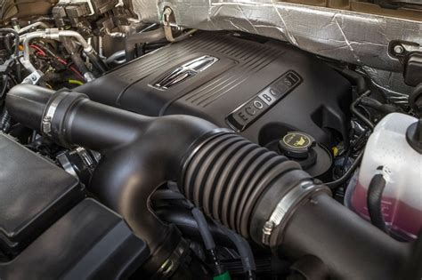 2016 Lincoln Navigator engine