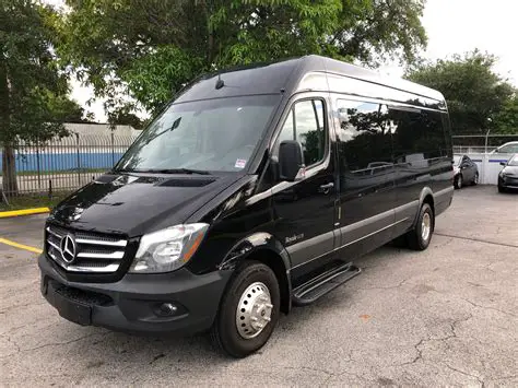 2016 Mercedes-benz Sprinter 3500 photo