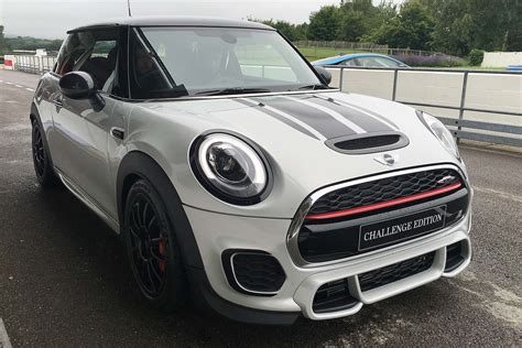 2016 Mini John cooper works photo