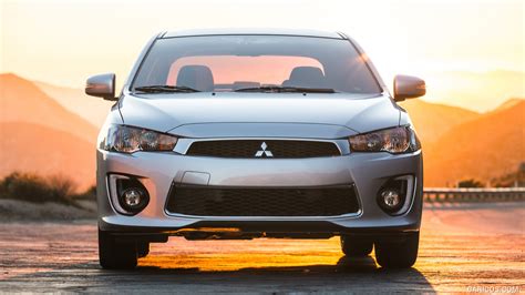 2016 Mitsubishi Lancer photo