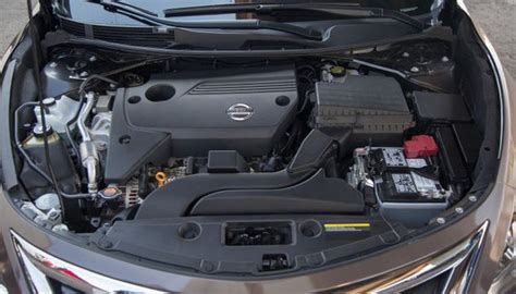 2016 Nissan Altima engine