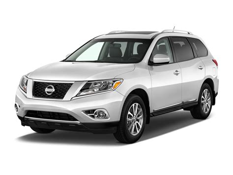 2016 Nissan Pathfinder hybrid photo