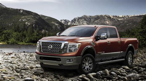 2016 Nissan Titan