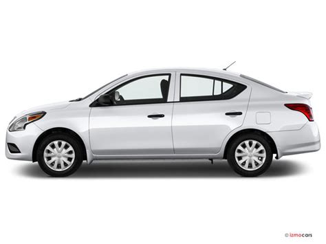 2016 Nissan Versa photo