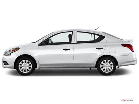 2016 Nissan Versa photo