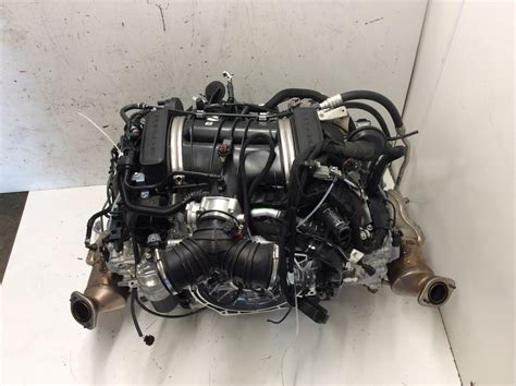 2016 Porsche Cayman engine