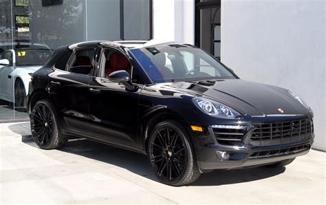 2016 Porsche Macan s photo