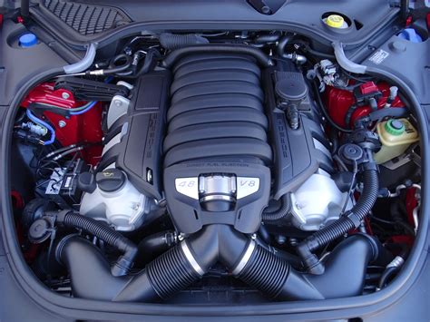 2016 Porsche Panamera engine