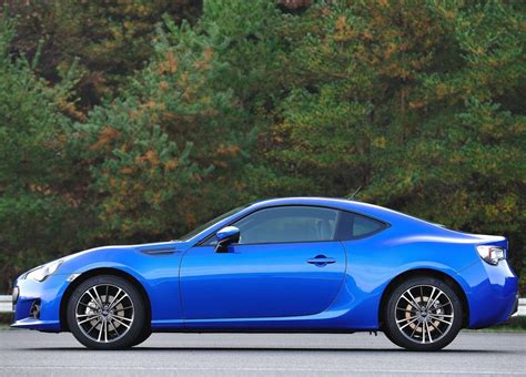 2016 Subaru Brz photo