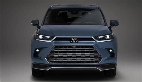 2016 Toyota Highlander hybrid photo