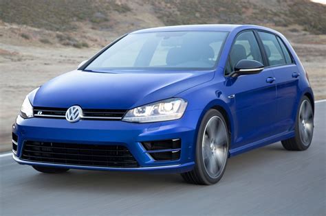 2016 Volkswagen Golf r photo