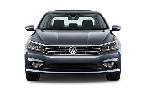 2016 Volkswagen Passat photo