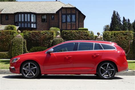 2016 Volvo V60 photo