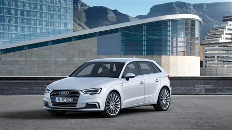 2017 Audi A3 etron