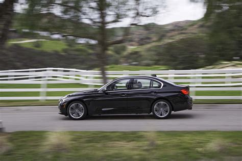 2017 Bmw 330i photo