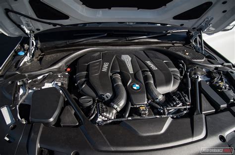 2017 Bmw 750i engine