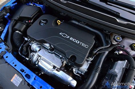 2017 Chevrolet Cruze engine