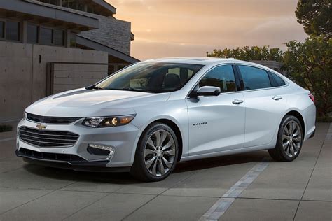 2017 Chevrolet Malibu photo