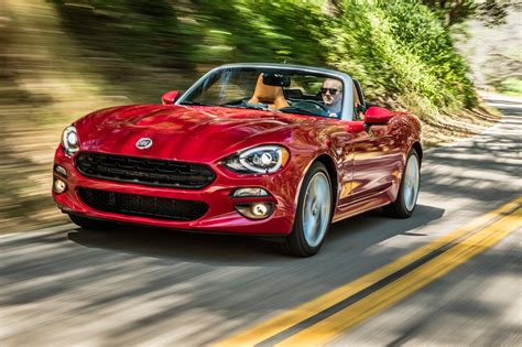 2017 Fiat 124 spider photo