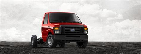 2017 Ford E-350 photo