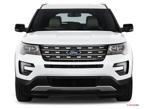 2017 Ford Explorer photo