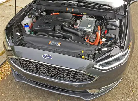 2017 Ford Fusion energi engine