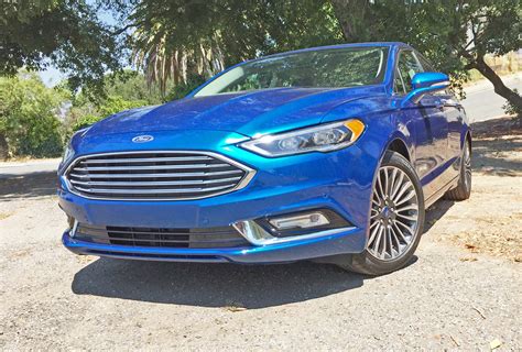 2017 Ford Fusion hybrid photo