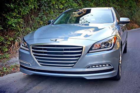 2017 Genesis G80 photo