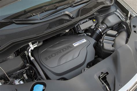 2017 Honda Ridgeline engine