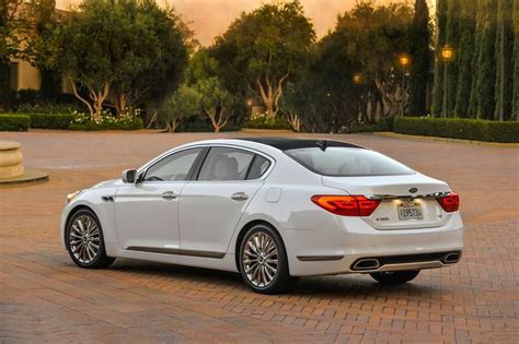 2017 Kia K900 photo